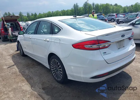 2018 Ford Fusion Hybrid Titanium из США, поврежденный, VIN 3FA6P0RU3JR225886